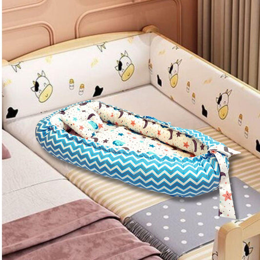 BabyPumpkin Moon Print Portable Baby Nest, Foldable Sleeping Bed, 0-2 Years